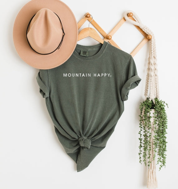NEVER LOSE HOPE DESIGNS Mountain Happy Graphic Tee